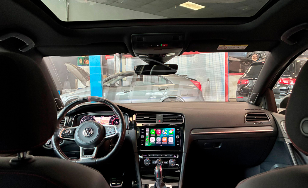 VOLKSWAGEN GOLF GTI TCR