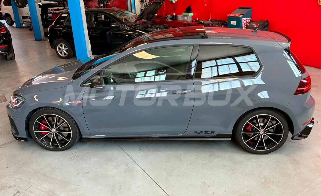 VOLKSWAGEN GOLF GTI TCR