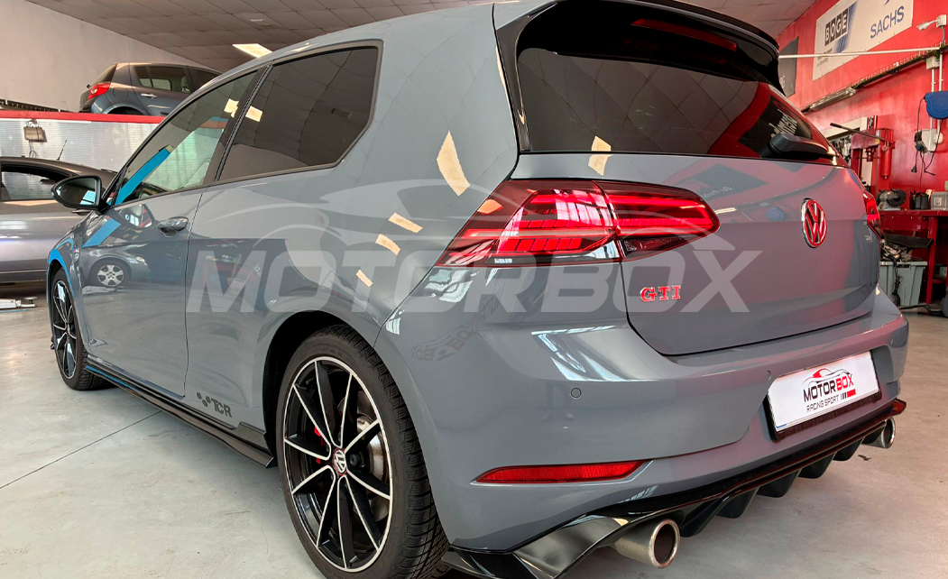 VOLKSWAGEN GOLF GTI TCR