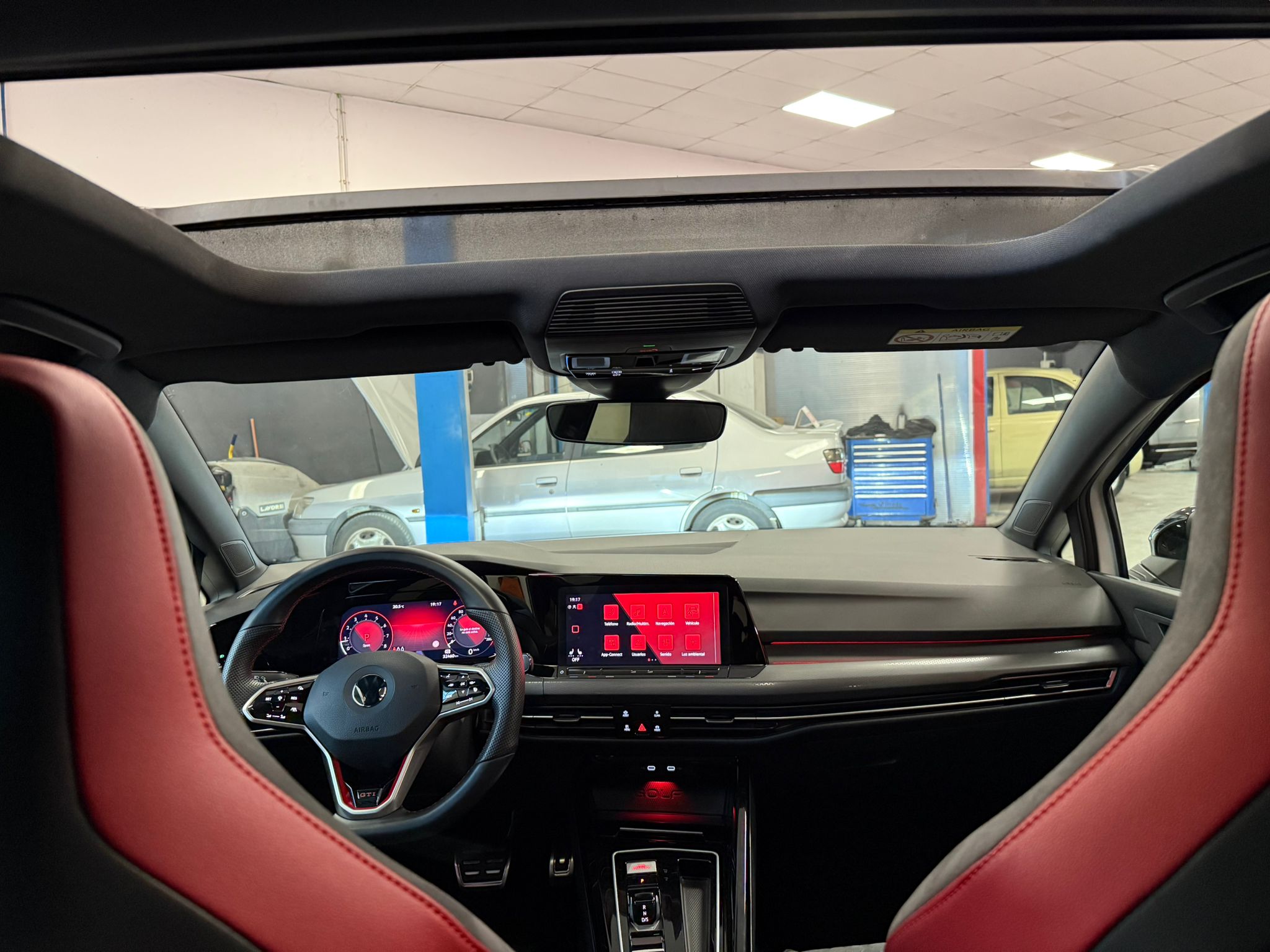VOLKSWAGEN GOLFVIII GTI CLUB SPORT