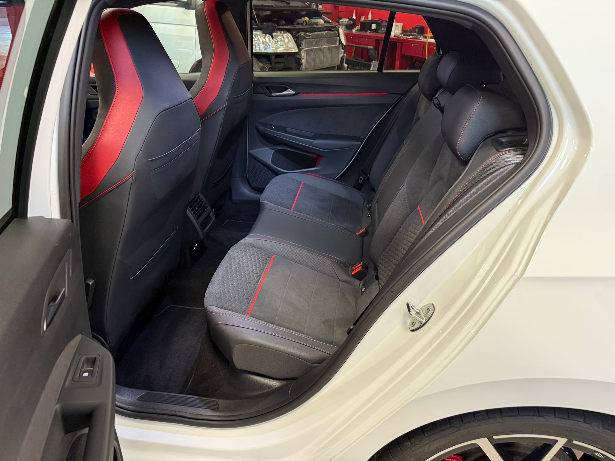 VOLKSWAGEN GOLFVIII GTI CLUB SPORT