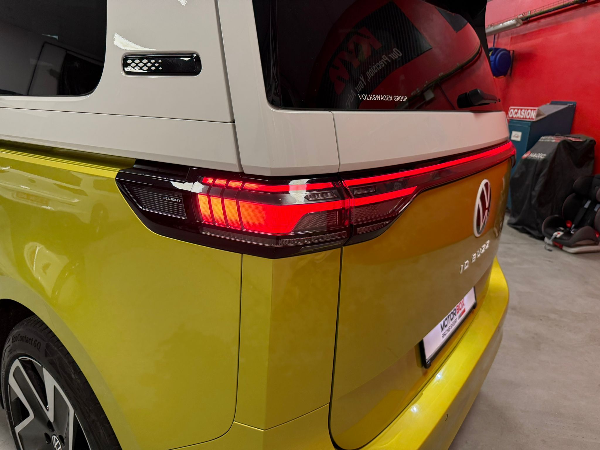 VW ID.BUZZ PRO