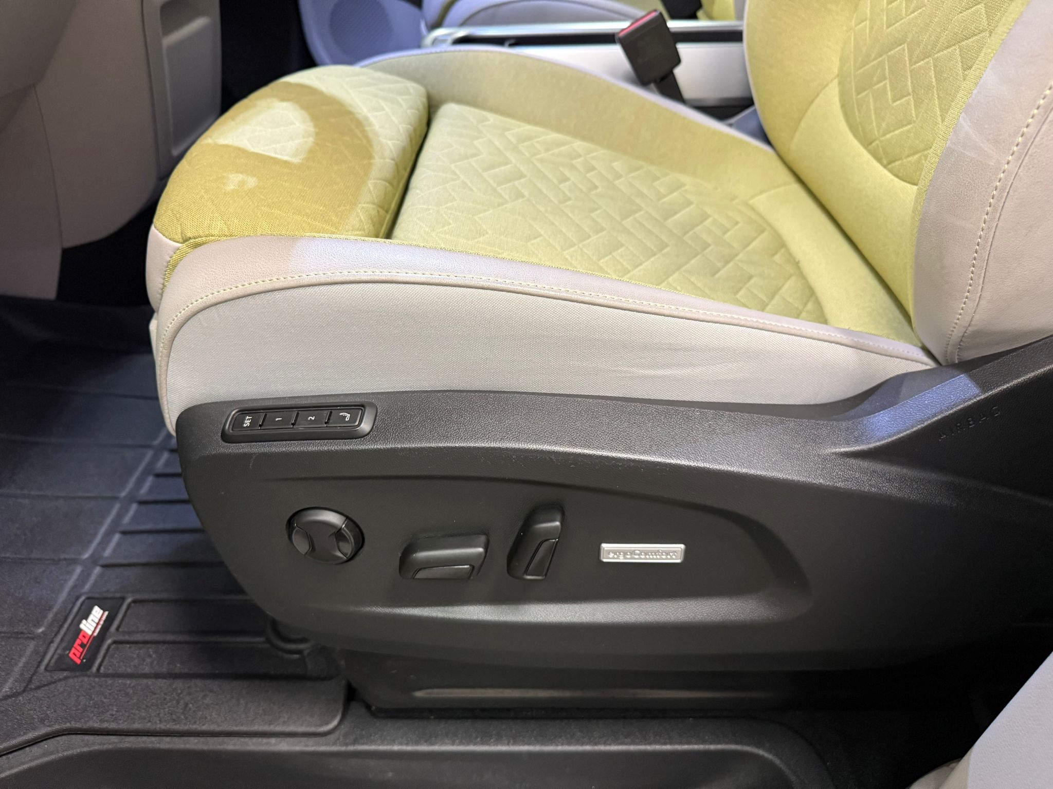 VW ID.BUZZ PRO