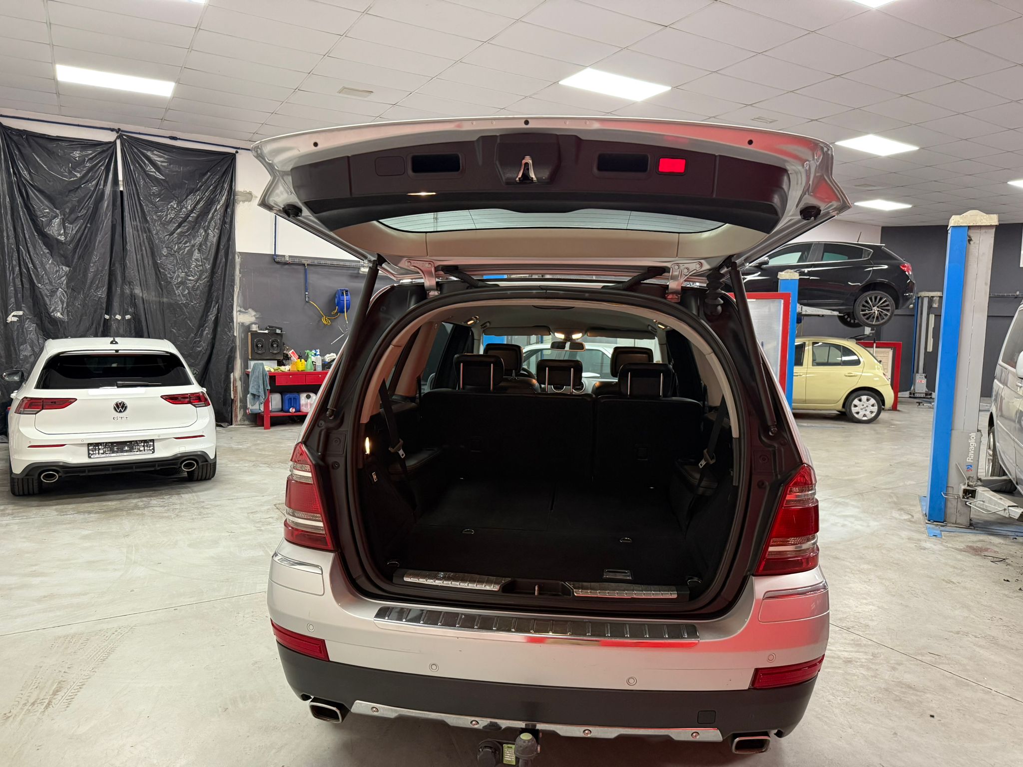 MERCEDES BENZ GL 3.2 CDI
